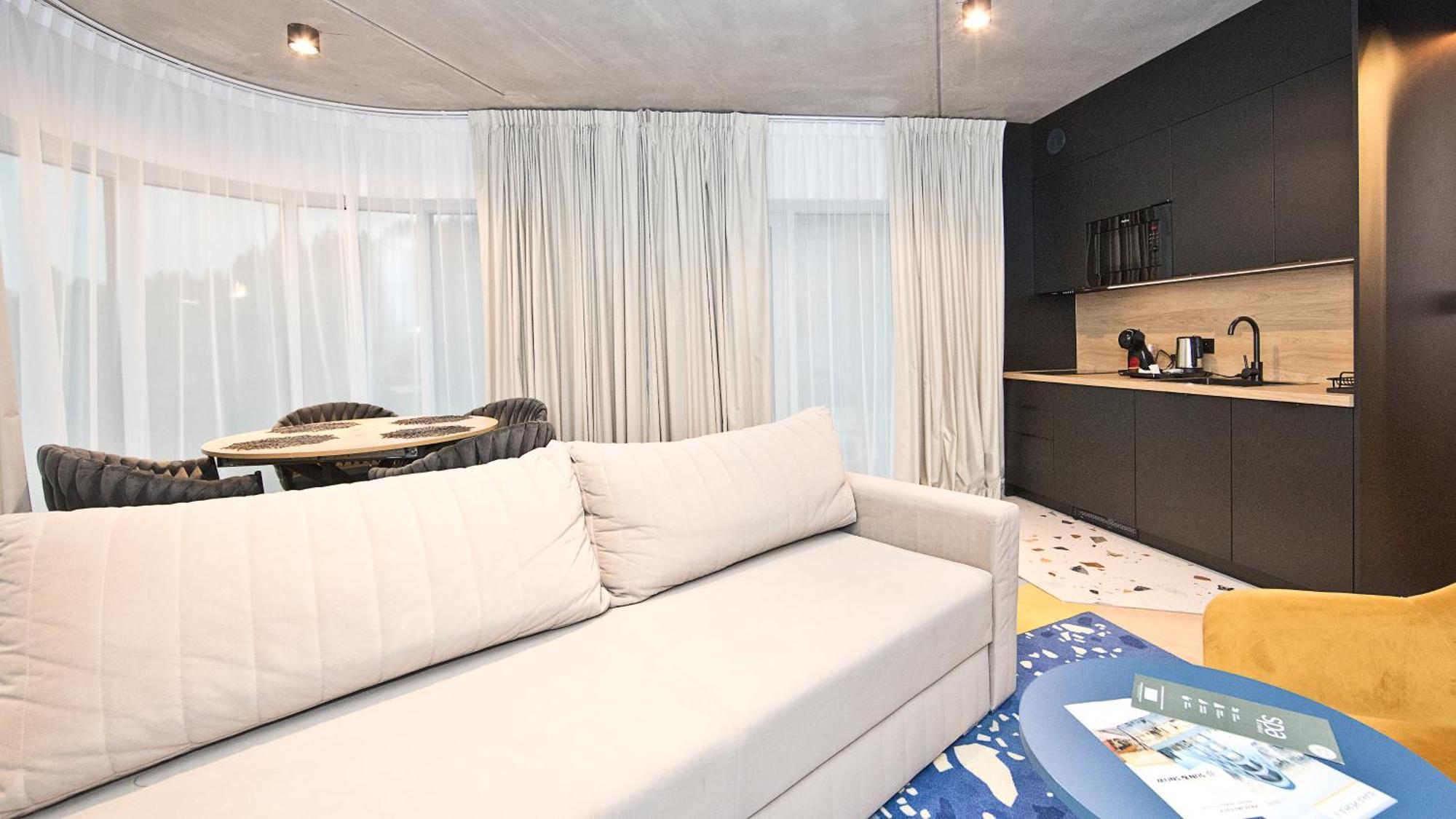 Biala Perla - Czarna Gora Resort By Sun & Snow Z Basenem I Sniadaniem Шенна Екстериор снимка